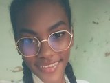 GiannaSaenz live cam