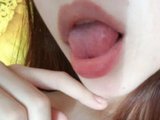 Helen018 live cam