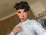 JamesBlanc is live now!