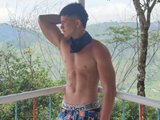 JamesScott18 live cam