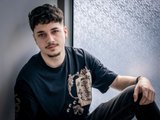 JoshKnight is live now!