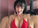KennediFoxy is live now!