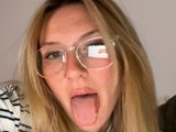 KittyBabexx is live now!