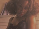 Kylahh is live now!