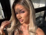 LaraBrynn webcam
