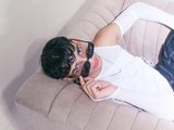Logaanhotts is live now!