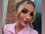 LolaxxxUK 