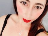 LunaMaren is live now!