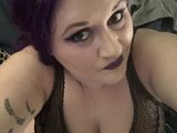 LuxieLuna is live now!