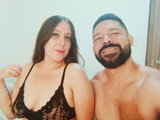 MacaThompson is live now!