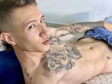 Maxi_milan21 is live now!