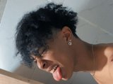 Maylo_099 is live now!