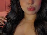 Miahjoness19 is live now!