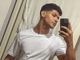 Samt_0206 is live now!