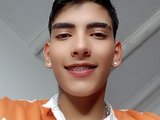 Sebasthian_Duc is live now!