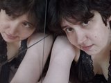 SexyLucy2025 live cam