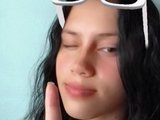 Softcutegirl is live now!