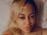 SweetRedPeach is live now!