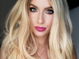 Tankerbell822 is live now!