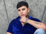 ThannerScot is live now!