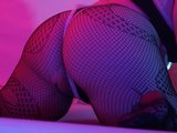 Vanessa_Autumn is live now!