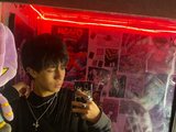 Violett_Danteex is live now!