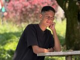 Xander_browm is live now!