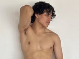 Zambrano777 is live now!