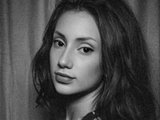 aknawildee is live now!