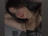 eilycrawford is live now!
