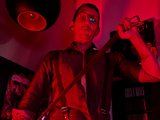 enzopratt is live now!