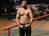 greeneyesmuscle live cam