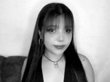 innocenthazelll is live now!