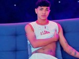 jacksondrew is live now!