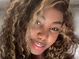 karlaebonyy is live now!