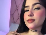 lia22hill is live now!