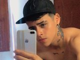 maxx_william is live now!