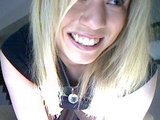 naughtyjennyblonde live cam