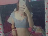springfoxxy is live now!