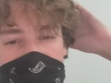 twinkiiii69 is live now!