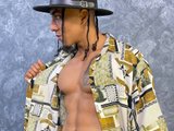 willhouston is live now!