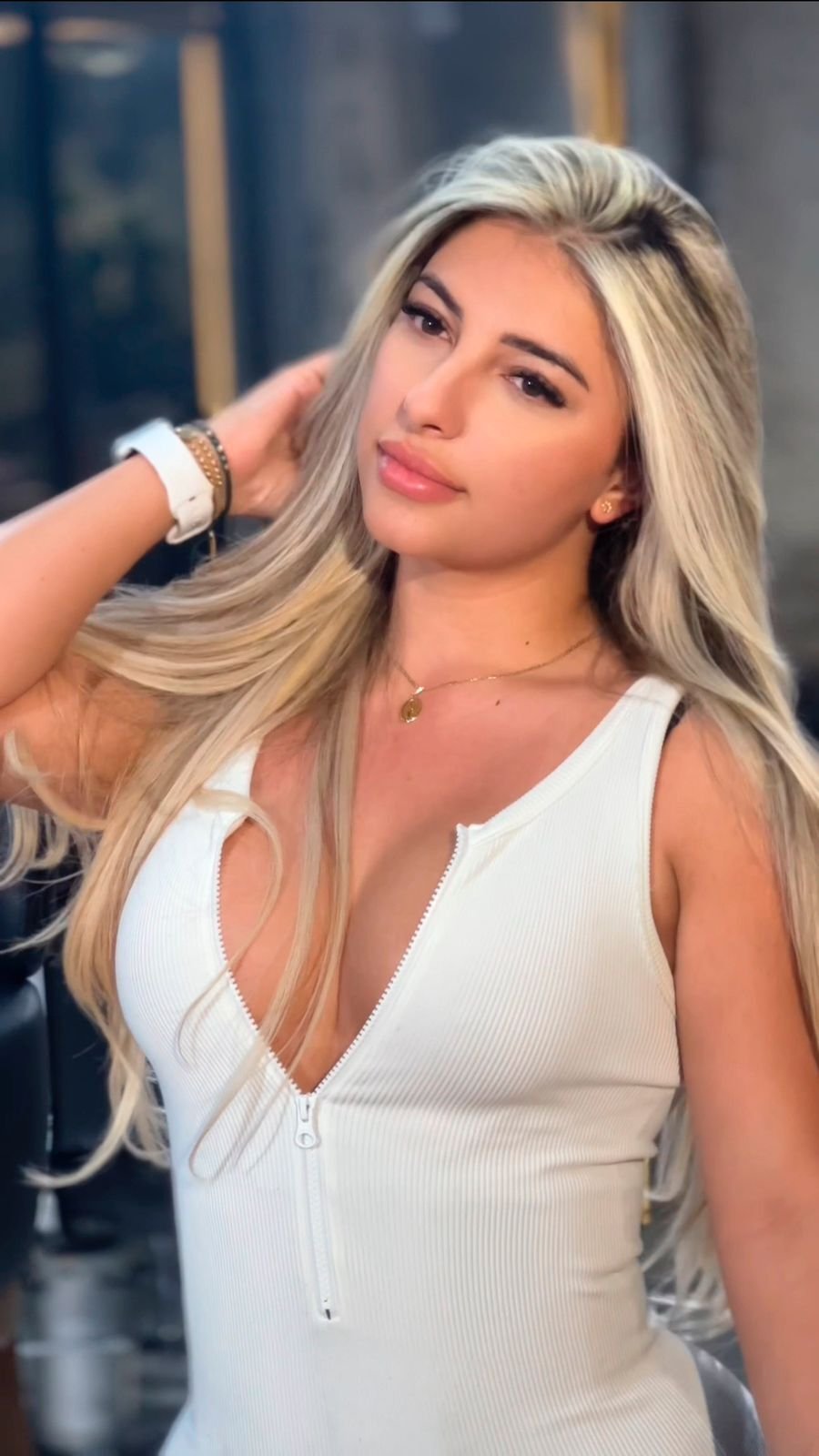 ALISON_ROSS
