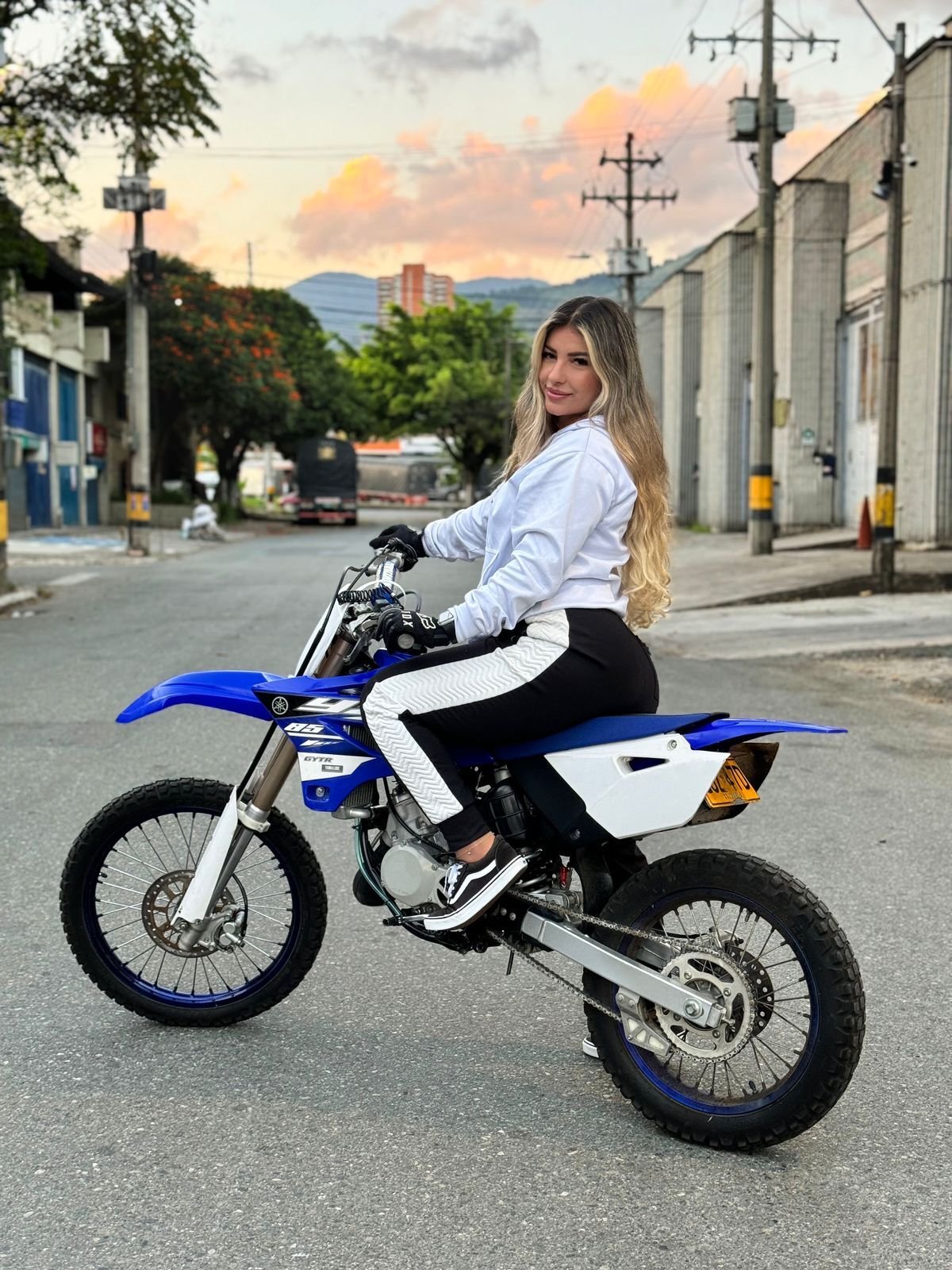 ALISON_ROSS