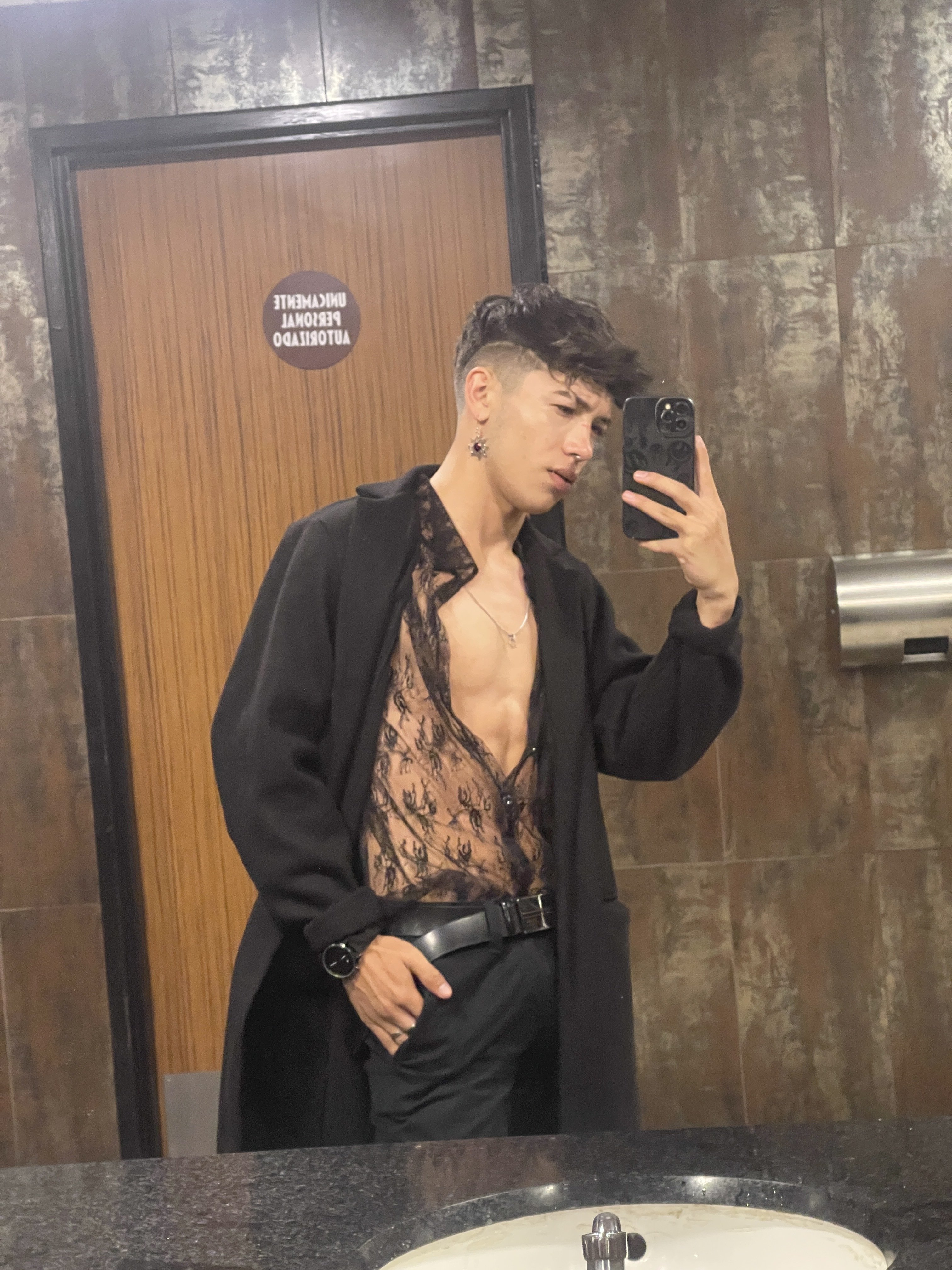 ANDREW_THEVIL