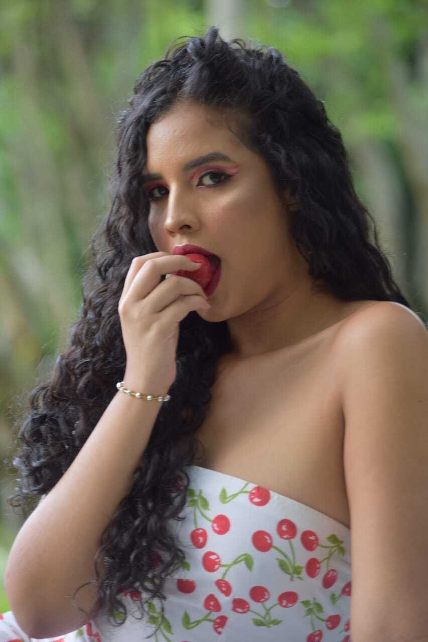 ariannacute from Jerkmate