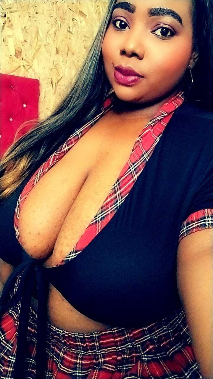 aangelgold from Jerkmate