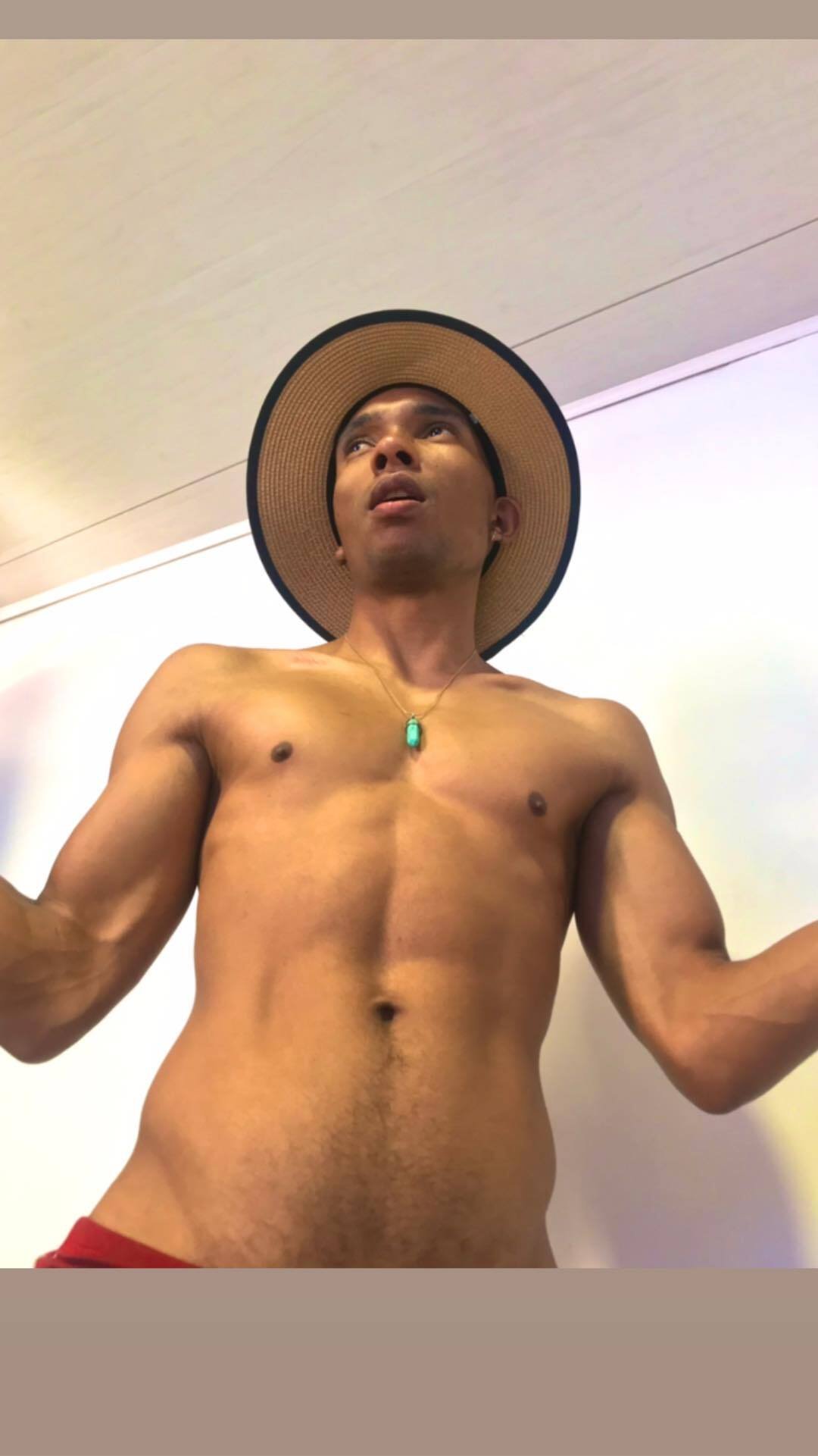 Aaronblack18