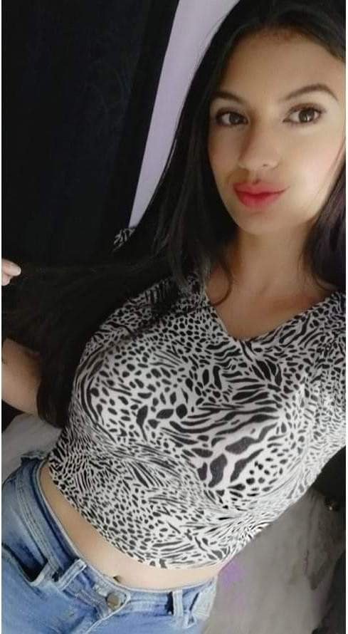 Abril_Foxxx_Squirt