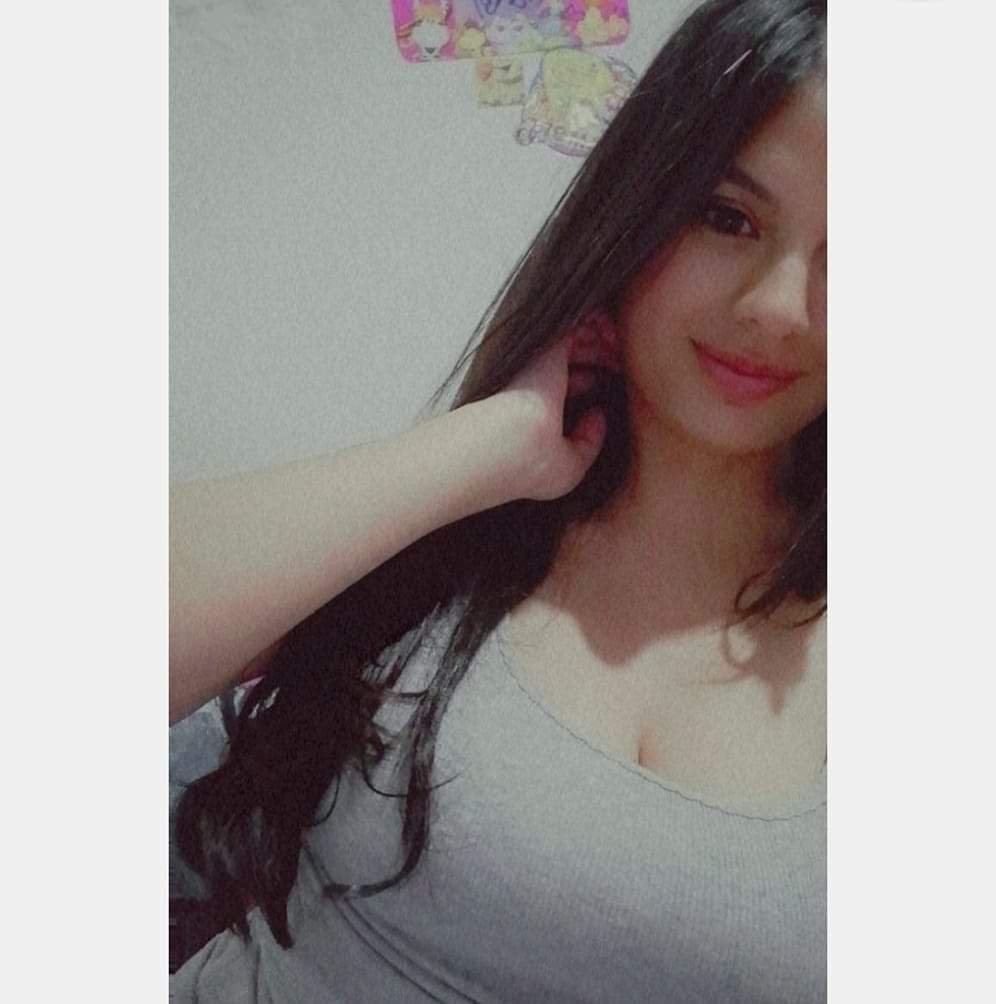 Abril_Foxxx_Squirt