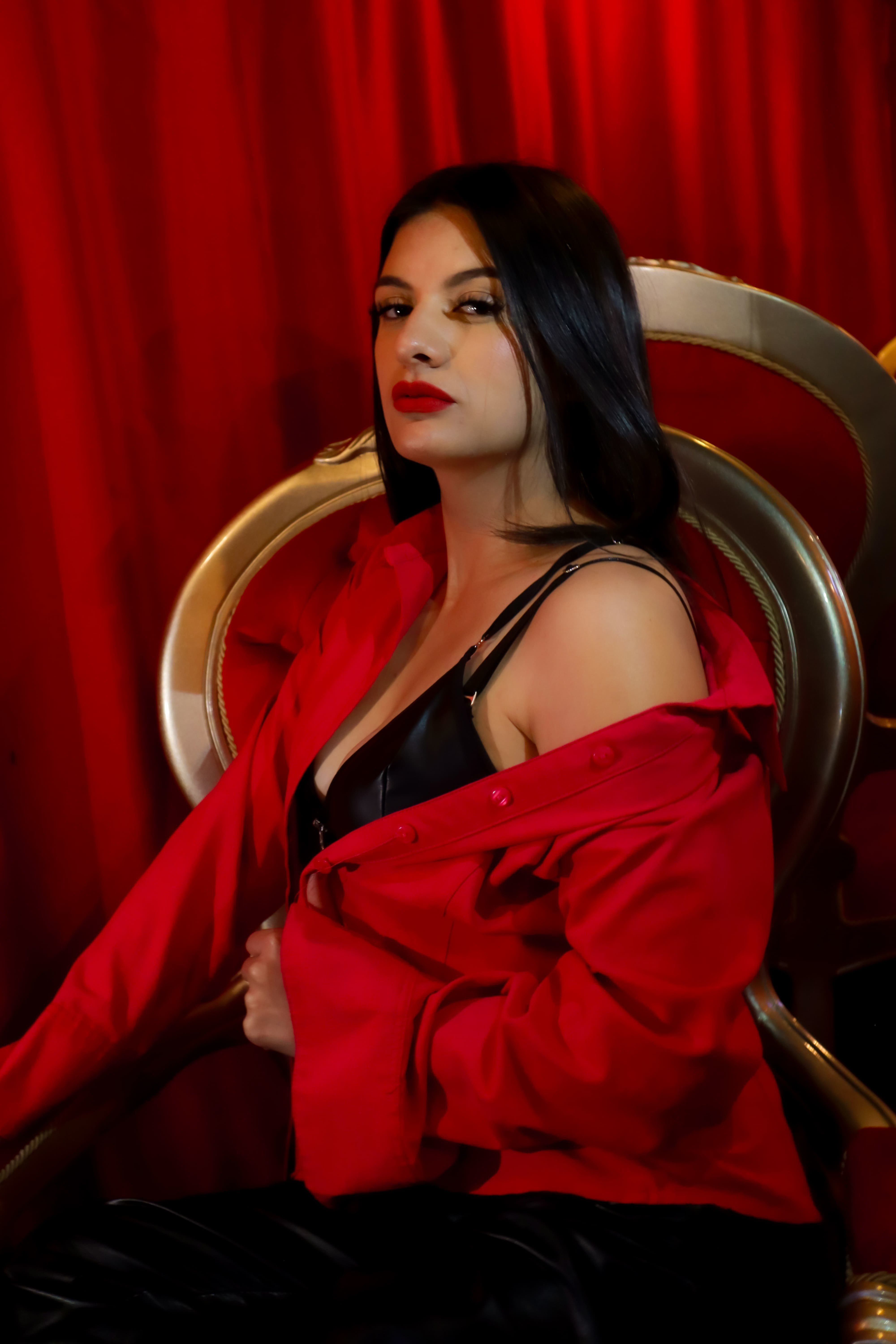 Abril_Foxxx_Squirt